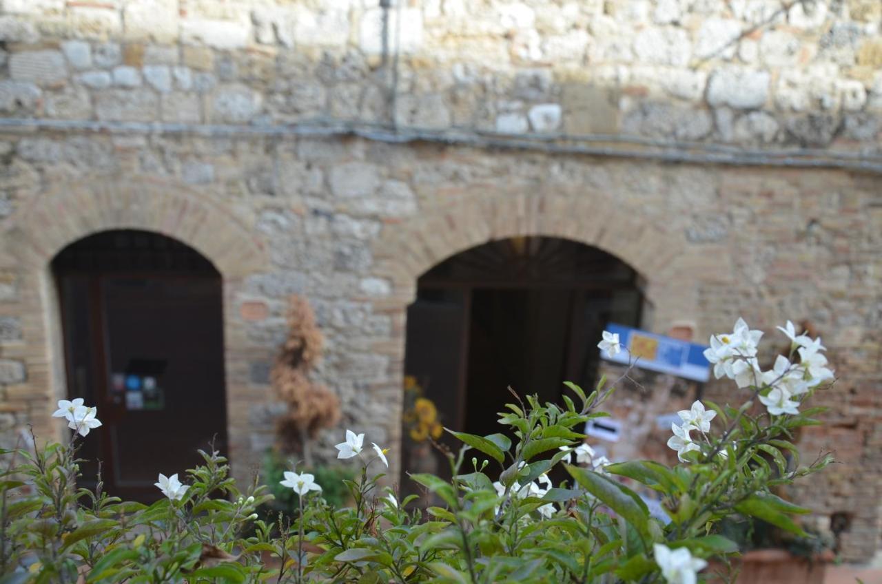 Il Nido Di Anna Hotell San Gimignano Eksteriør bilde